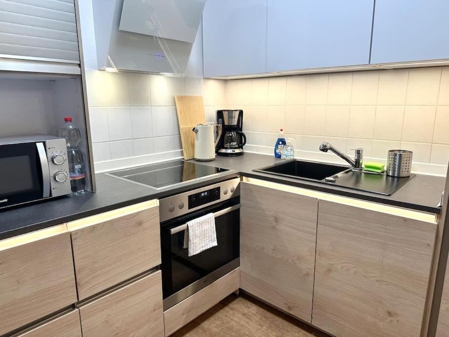 Modern Eingerichtete Wohnung Im Stadtzentrum Zittau Kostenloser Parkplatz Eksteriør billede
