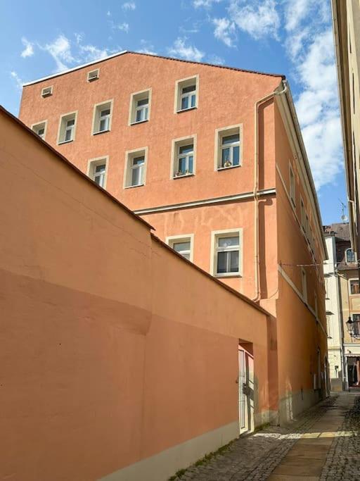 Modern Eingerichtete Wohnung Im Stadtzentrum Zittau Kostenloser Parkplatz Eksteriør billede